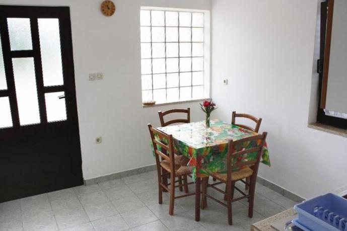 Apartments By The Sea Mandre, Pag - 8655 Kolan Exterior photo